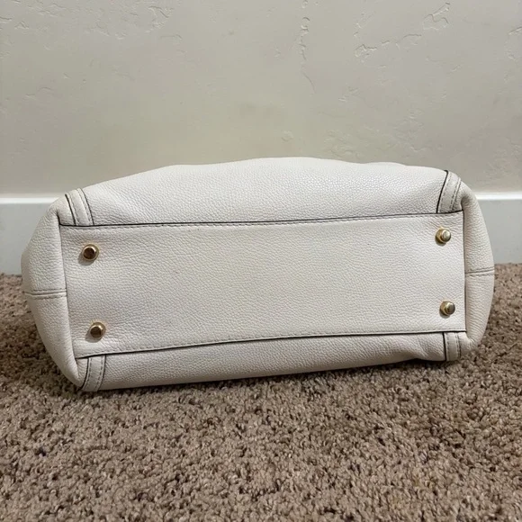 Coach Turnlock Edie Shoulder Bag, White with Chains - Picture 6 of 16